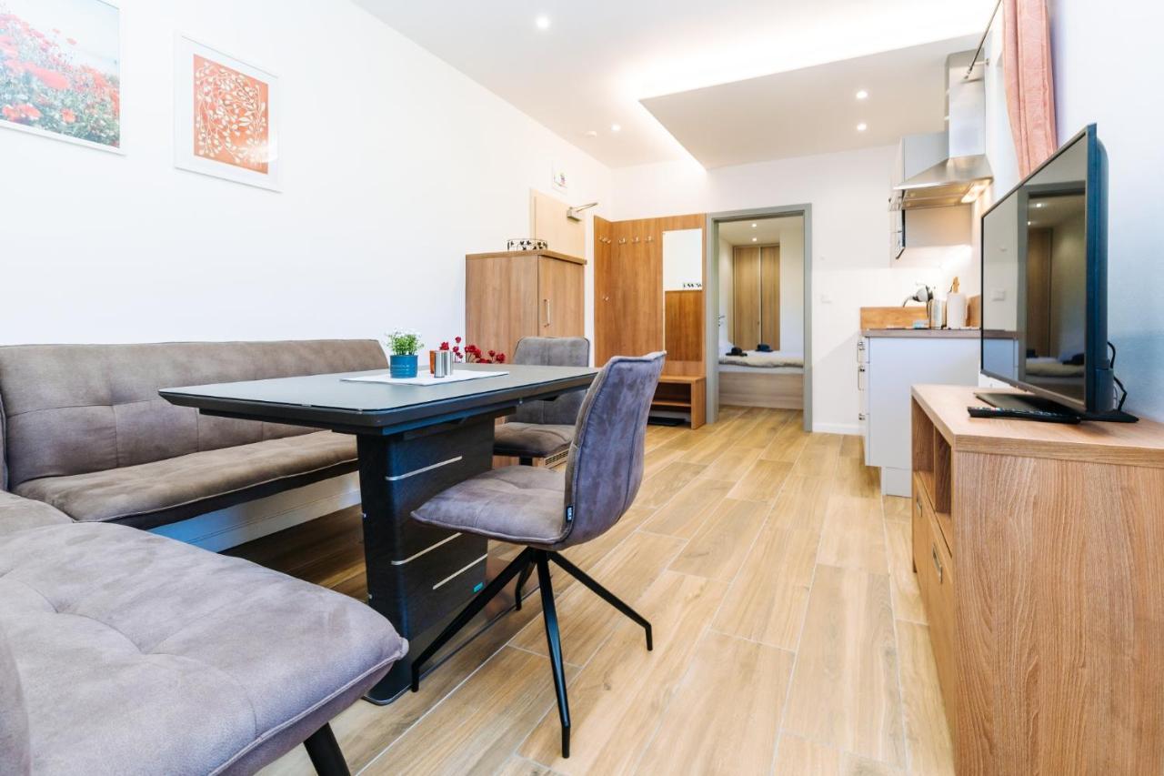 Apartmán Hugo Blatná Horní Blatná Exterior foto